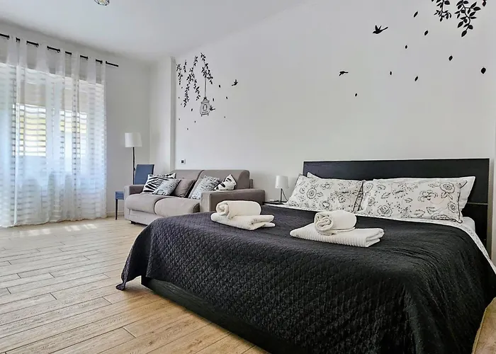 Mareme Guest House Ostia
